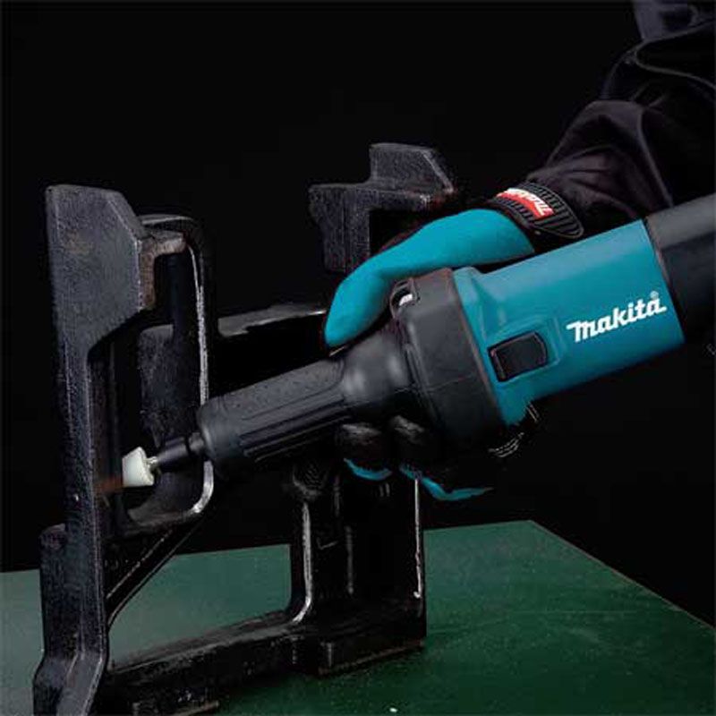 MAKITA GD0601 EGYENES CSISZOLÓ 400W BEFOGÓPATRON 6mm FORD.25000/p 